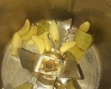 A picture of step 2 of Aslam butter chicken.