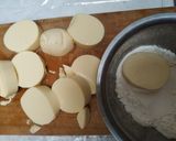 Foto langkah ke 1 dari resep Telor Ceplok Tofu Asam Manis.
