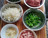 Foto del paso 3 de la receta: Canelones mixtos de carne y acelga