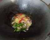 Foto langkah ke 2 dari resep Tumis tahu kacang buncis.