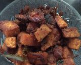 A picture of step 4 of Elephant foot yam fry.