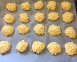 Gluténmentes sajtos pufi pogácsa recept fázis 3 fotója