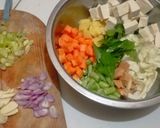 Foto langkah ke 1 dari resep Sup tahu.