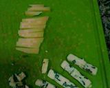 Foto del paso 4 de la receta: Boñatos de acelga, limón, pollo y quesos