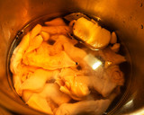 Foto del paso 1 de la receta: Manitas de cordero en salsa