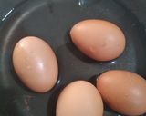 Foto langkah ke 1 dari resep Telur Rebus Kilat Cuma 5 Menit.