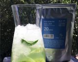 A picture of step 4 of Iced Sencha.