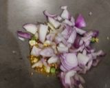 A picture of step 3 of Gobhi aloo matar.