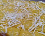 Foto langkah ke 3 dari resep Kaastengels Edam (eggless, no mixer).