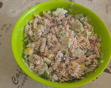 Tonhalas teljes kiőrlésű tésztasaláta görög joghurtos szósszal recept fázis 3 fotója