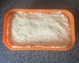 A picture of step 5 of Lemon Buttercream.