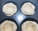 A picture of step 2 of Cream Cheese Puffs.