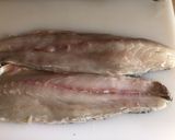 Foto del paso 1 de la receta: Corvina al horno a la mantequilla de ajo negro