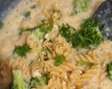 Foto langkah ke 3 dari resep Pasta Carbonara Brokoli.