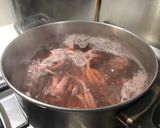 Foto del paso 1 de la receta: Calamardo en alfombra mágica(pizza integral de calamares)