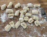 A picture of step 2 of Potato and parsnip gnocchi with green pesto and crispy sage 🌿.