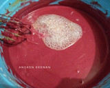 Foto langkah ke 6 dari resep Red Velvet Cupcake (No Mixer).