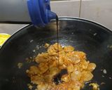 Foto langkah ke 5 dari resep Mie Goreng Pedas.