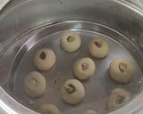 A picture of step 6 of Berries and walnut cookies.