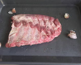 Foto del paso 1 de la receta: Costillar de cerdo al horno con patatas baby