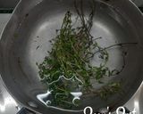 A picture of step 1 of Fresh Thyme Tea.