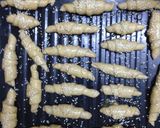 صورة لخطوة 2 من وصفة لفه خميرة مع شاي🍪☕️🍪☕️🍪☕️