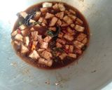 Foto langkah ke 5 dari resep Orek Tahu Bakso.