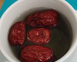 A picture of step 1 of Ginger red date tea.