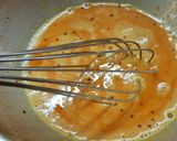 Une image de l'étape 2 de Omelette curcuma paprika fumé tomates..