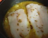 Foto del paso 7 de la receta Guiso de bacalao, calamares y langostinos