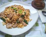 Foto langkah ke 7 dari resep Kwetiau Goreng Saus Tiram ala Verena.