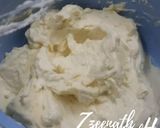 A picture of step 4 of Homemade Buttercream Frosting.