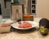 Foto del paso 1 de la receta: Salteado de berenjena y carne picada