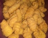 Foto langkah ke 4 dari resep Kue Garpu Renyah.