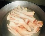 A picture of step 5 of Cream samp &chicken feet with veggies.