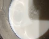 A picture of step 3 of Crema Catalana.