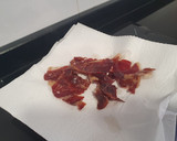 Foto del paso 1 de la receta: Brevas con jamón ibérico crujiente y otras cosas