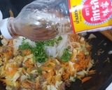 Gambar langkah 4 resipi Traditional Thai Spring Roll.