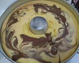 Foto langkah ke 6 dari resep Bolu Coklat.