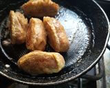 A picture of step 3 of Chicken Chinese kebab.