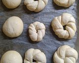 Zsemle és császárzsemlèk recept fázis 4 fotója