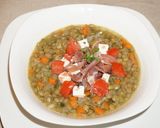 Foto del paso 4 de la receta: Sopa de lentejas con queso de cabra y jamón curado