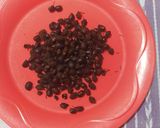 Foto del paso 1 de la receta: Salsa de chicatanas molcajeteada