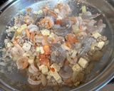 A picture of step 2 of Ginisang Togue.
