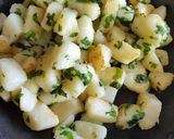 Foto del paso 4 de la receta: Ensalada mixta con tostones de papa