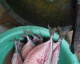Foto langkah ke 1 dari resep Ikan goreng.