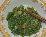 Foto langkah ke 8 dari resep Mie bayam homemade ekonomis || giling manual.