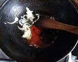 A picture of step 3 of Hot and Sweet Sauce Chicken.