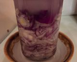 Foto del paso 7 de la receta: Cebollas fermentadas 🧅Fermento de cebolla amarilla y cebolla morada 💛💜Probióticos 🦠🦠🦠🦠🦠🦠