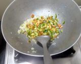 ચીઝ શેઝવાન ઢોસા (cheese schezwan dosa) રેસીપી સ્ટેપ1ફોટો